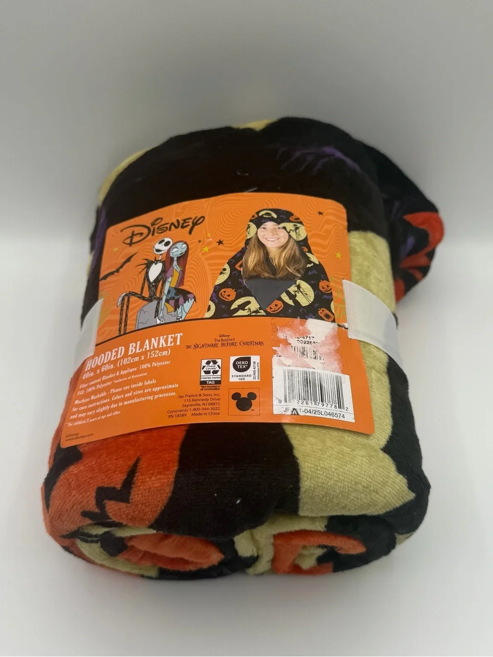 Disney Nightmare Before Christmas Hooded Blanket Plush Throw 40”x60” Halloween